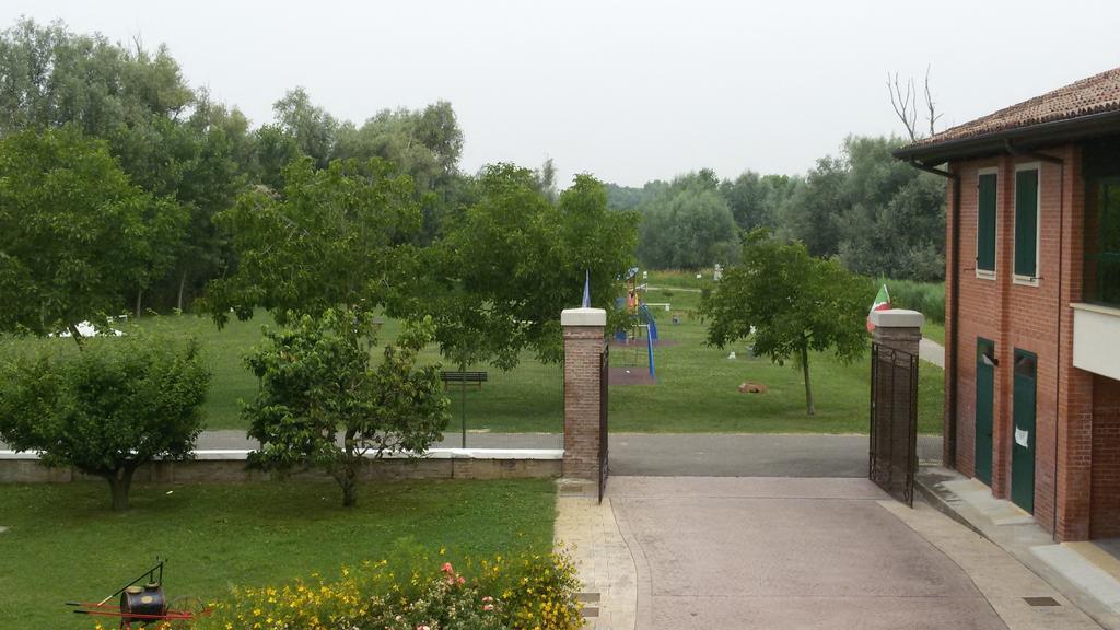 Albergo Del Po Viadana Экстерьер фото