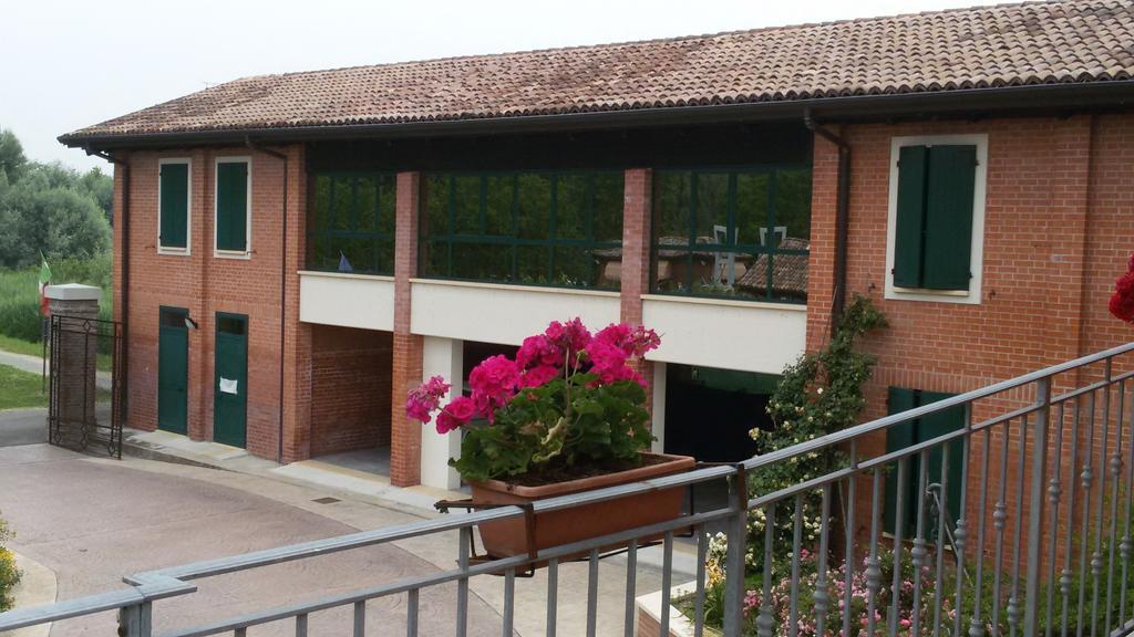 Albergo Del Po Viadana Экстерьер фото
