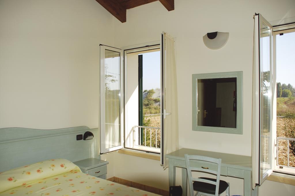 Albergo Del Po Viadana Экстерьер фото